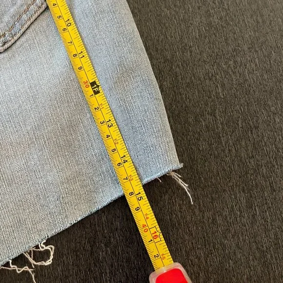 Hudson Women's Devon High Rise Biker Blue Denim Shorts, Size 24 NWT - Picture 9 of 10